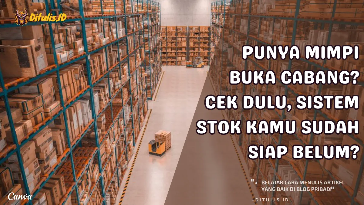 Ilustrasi pemilik bisnis memeriksa sistem stok di laptop sebelum membuka cabang baru.